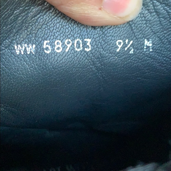 STUART WEITZMAN | Velvet Booties - Picture 7 of 7